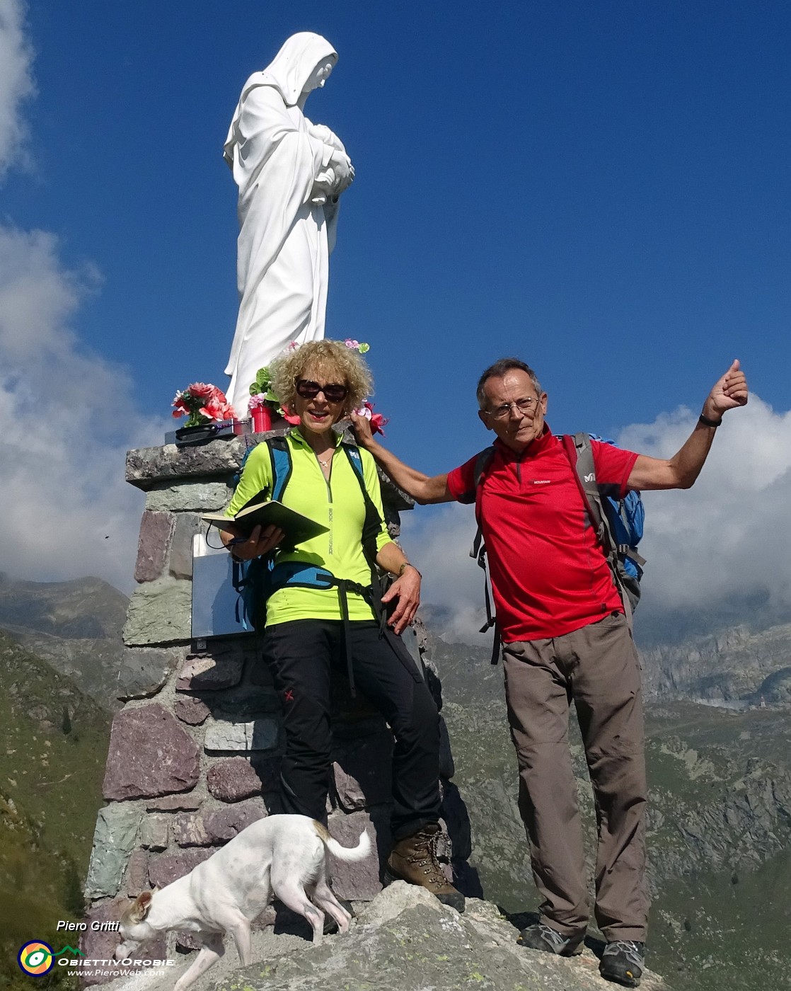 02 Saliti dalla Madonna della Costa di Corna Rossa (1780 m)-Valggoglio.JPG -                                